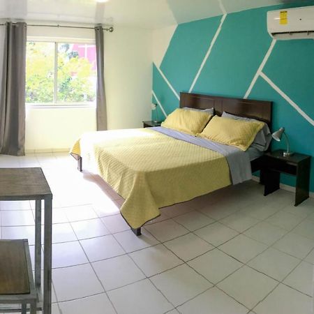 אורנג'סטאד Dona Clara Vacation Apartments מראה חיצוני תמונה
